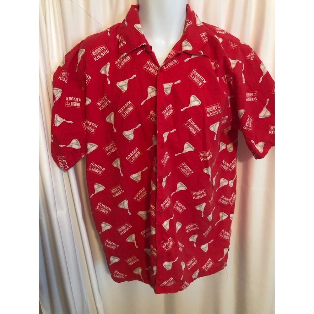 Hershey's Kisses Shirt Mens Large Red Excellent Vintage 2001 Cotton Button Down